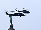 Black Hawk und Agusta Bell 212. (Bild öffnet sich in einem neuen Fenster)