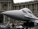 Das angeschneite Modell des Eurofighter am 24.10. (Bild öffnet sich in einem neuen Fenster)