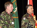 Die Generalleutnante Delves und Karabay.
Foto: A.Steindl. (Bild öffnet sich in einem neuen Fenster)