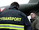 Erster Hilfsflug einer C-130 Hercules. (Bild öffnet sich in einem neuen Fenster)