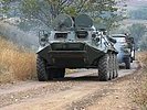 Geübt wird auch mit dem moldauischen Schützenpanzer BTR-60. (Bild öffnet sich in einem neuen Fenster)