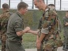 Handshake: kroatisch-österreichische Freundschaft. (Bild öffnet sich in einem neuen Fenster)