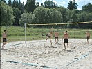 Das Wochenendprogramm beinhaltete einen Beach Volleyballbewerb. (Bild öffnet sich in einem neuen Fenster)