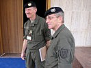 Oberstleutnant Martin Weisz, l., und Vizeleutnant Franz Peer. (Bild öffnet sich in einem neuen Fenster)