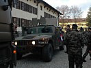 Auch "Hummer"-Fahrzeuge kommen bei den Slowenen zum Einsatz. (Bild öffnet sich in einem neuen Fenster)