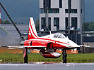 Einer der Jets auf dem Militärflughafen. (Bild öffnet sich in einem neuen Fenster)