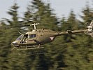 Die Bewaffnung des OH-58 "Kiowa" ist ein sechsläufiges Maschinengewehr. (Bild öffnet sich in einem neuen Fenster)