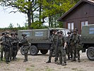 Weitere Soldaten treffen in Steinbach ein. (Bild öffnet sich in einem neuen Fenster)