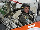 Im Cockpit sitzt Major Jürgen Cirtek. (Bild öffnet sich in einem neuen Fenster)