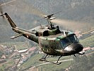Der österreichische Transporthubschrauber Agusta Bell 212 in Portugal. (Bild öffnet sich in einem neuen Fenster)