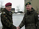 Begrüßung von Oberstleutnant Horak durch Oberstleutnant Luthmer. (Bild öffnet sich in einem neuen Fenster)