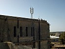 Die Besucher am Dach des zerstörten Spitals von Quneitra. (Bild öffnet sich in einem neuen Fenster)