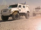 Das neue UN Allschutzfahrzeug RG-32M im Anmarsch zum Einsatzort. (Bild öffnet sich in einem neuen Fenster)