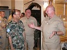 Er traf aber auch den Force Commander Generalleutnant Bala N. Sharma. (Bild öffnet sich in einem neuen Fenster)