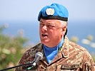 UNIFIL-Kommandant Generalmajor Del Col bei seiner Ansprache. (Bild öffnet sich in einem neuen Fenster)