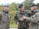 Oberstleutnant Thomas Erkinger, l., leitet das UNIFIL-Kontingent. (Bild öffnet sich in einem neuen Fenster)