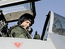 Der Pilot eines Eurofighters in Alarmbereitschaft. (Bild öffnet sich in einem neuen Fenster)