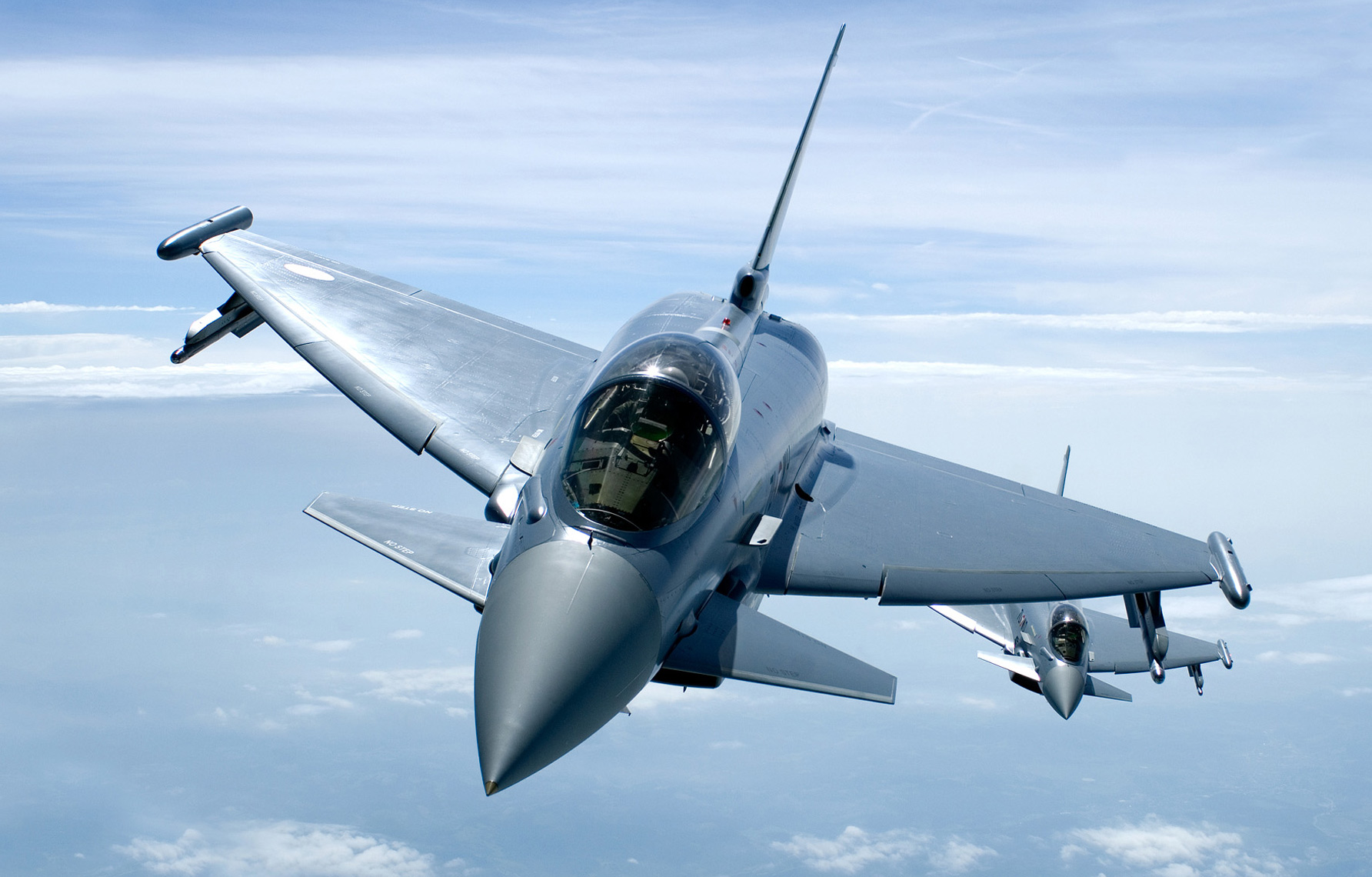 http://www.bmlv.gv.at/english/dynmod/vollbild/eurofighter_035.jpg