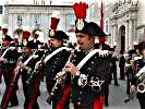 Einmarsch der Militärmusik Carabinieri. (Bild öffnet sich in einem neuen Fenster)