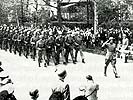 1953: Vorbeimarsch der Gendarmerieschule Steiermark I. (Bild öffnet sich in einem neuen Fenster)