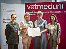 Unterzeichnung einer Kooperation mit der Vetmeduni Wien. (Bild öffnet sich in einem neuen Fenster)