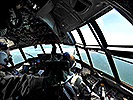 Eine C-130 "Hercules" fliegt nach Französisch Guayana. (Bild öffnet sich in einem neuen Fenster)