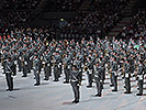 Militärmusikerinnen und -musiker zeigen ihr Können vor 4.000 Blasmusikfans. (Bild öffnet sich in einem neuen Fenster)
