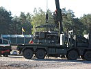 Demonstration eines Motorwechsels beim Kampfpanzer "Leopard". (Bild öffnet sich in einem neuen Fenster)