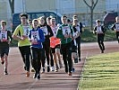 2.000 Meter-Lauf als Teil der sportlichen Testung. (Bild öffnet sich in einem neuen Fenster)