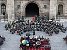Das Burghof gab die Militärmusik Burgenland ein Konzert. (Bild öffnet sich in einem neuen Fenster)