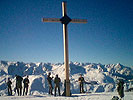 Ziel erreicht: Meine Gruppe am Gipfel des Hoadl. (Bild öffnet sich in einem neuen Fenster)