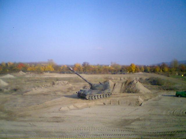 Die Panzer üben für ihre Show am 26. Oktober, im Bild eine M-109, ... (Bild öffnet sich in einem neuen Fenster)