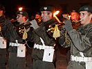 Die Militärmusik spielt den Großen Österreichischen Zapfenstreich... (Bild öffnet sich in einem neuen Fenster)