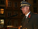 Militärkommandant Brigadier Heinz Zöllner begrüßt die Teilnehmer. (Bild öffnet sich in einem neuen Fenster)