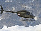Auch ein OH-58 "Kiowa" des Bundesheers startet seinen Flug. (Bild öffnet sich in einem neuen Fenster)