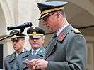 ...Militärkommandant Heinz Zöllner bei ihren Grußworten. (Bild öffnet sich in einem neuen Fenster)