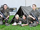 Frisch gebackene "Soldatinnen", v.l.: Riedl, Praßl, Kern und Faber. (Bild öffnet sich in einem neuen Fenster)