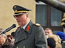 Ansprache von Brigadier Heinz Zöllner. (Bild öffnet sich in einem neuen Fenster)