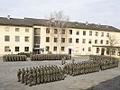 Die Truppe im Innenhof der Feldbacher Kaserne. (Bild öffnet sich in einem neuen Fenster)