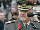 Letzte Angelobung: Militärkommandant Winkelmayer wird Militärattache. (Bild öffnet sich in einem neuen Fenster)