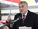 Bundesrat Wolfgang Erlitz hält die Festrede. (Bild öffnet sich in einem neuen Fenster)