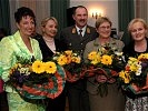 V.l.: Karin Raffetseder, BH Wilbirg Mitterlehner, Kurt Raffetseder, Ursula Haubner und die 2. Landtagspräsidentin Gerda Weichsler.