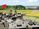 Von "Pandur"-Radpanzern aus kamen auch überschwere Maschinengewehre zum Einsatz.