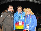 V.l.: Minister Darabos mit Tirols Sportlandesrat Hannes Gschwentner und dessen Partnerin.