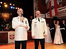 Der Präsident der Wiener Unteroffiziersgesellschaft, Bernhard Struger, r., und Generalleutnant Freyo Apfalter bei der Eröffnung des Balles.