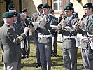 Die Militärmusik Kärnten beim Platzkonzert vor der Präsentation der Doku.