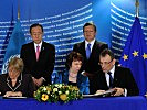Auch das außenpolitische Handeln der Union wird untersucht. Im Bild: Die feierliche Unterzeichnung eines "Memorandum of Understanding" zwischen UNO und EU über Geschlechtergleichheit und die Stärkung der Rechte von Frauen im April 2012.