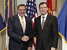 Verteidigungsminister Norbert Darabos, r., traf in Washington seinen Amtskollegen Leon Panetta.