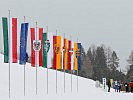 Die Flaggen aller Teilnehmer wurden im Start/Ziel, der Seetaler Alpe, auf 1.550 Meter gehisst.