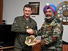 Reißner mit dem indischen UNDOF-Kommandanten Generalmajor Iqbal Singh Singha.